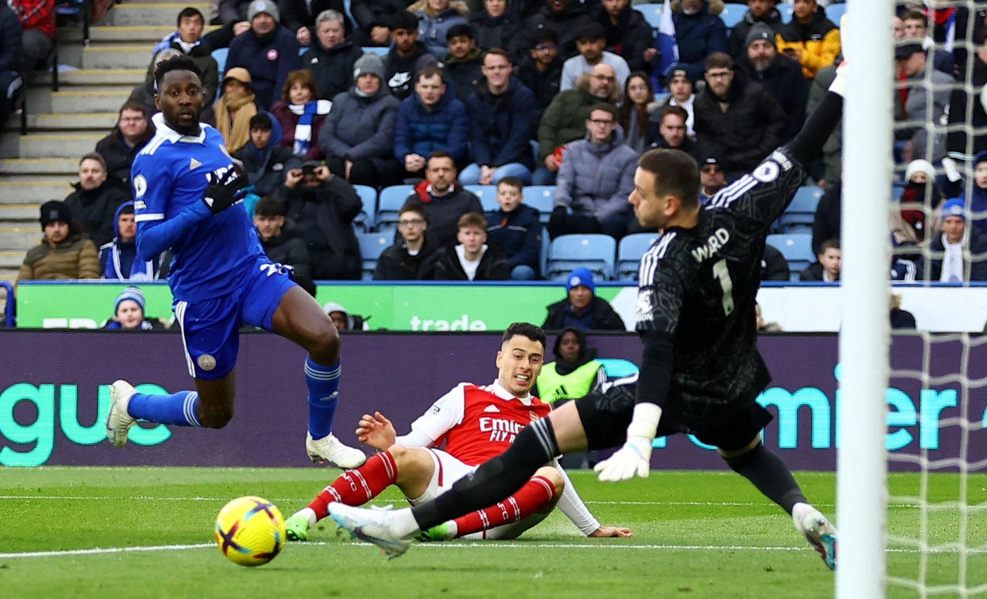 同时也将他 同时也将他